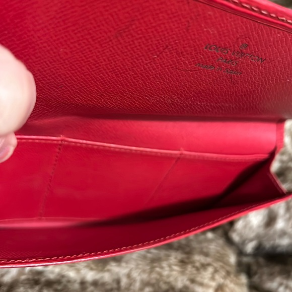 Rare Louis Vuitton Red Epi Porte Yen 3 Cartes Credit Bifold Long Wallet- Amazing - Picture 8 of 10